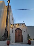 HOTEL DE LA MEDINA