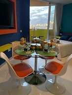 LaHola Glam Suites