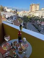 LaHola Glam Suites