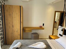 Latramys Suites