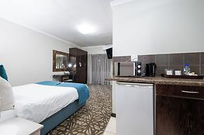 ANEW Hotel & Convention Centre OR Tambo