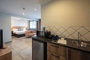 ANEW Hotel & Convention Centre OR Tambo