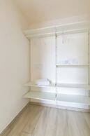 Chiara Modern Apartment by Wonderful Italy