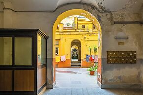 Chiara Modern Apartment by Wonderful Italy