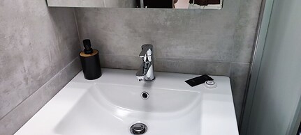 Studio Stratos With 1 Bathrooms