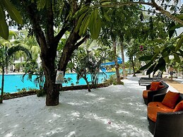 Laguna Beach Resort 3 Maldives
