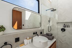 Bucu Villa by Betterplace