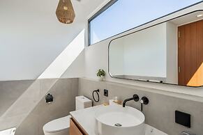 Bucu Villa by Betterplace