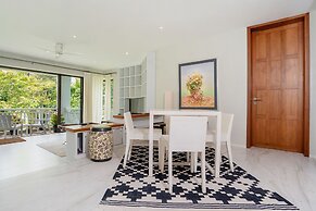 Laguna 2BR Apartment 2223 in Allamanda 2