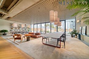 Charming 1BR w Balcony in Business Bay