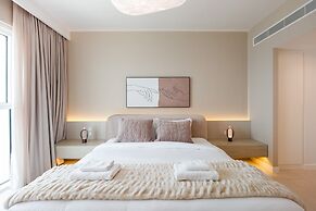 Stylish JBR 3BR M w Beach Access