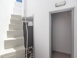 M&M Paros Studio