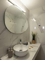 M&M Paros Studio