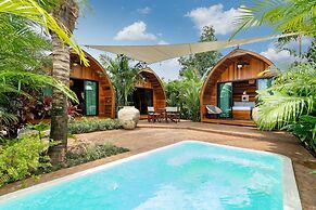 Tropical Chalet 2BR Pool Villa Pasak 2