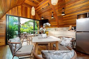 Tropical Chalet 2BR Pool Villa Pasak 2