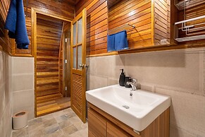 Tropical Chalet 3BR Pool Villa Pasak 3