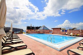 Reveron Plaza