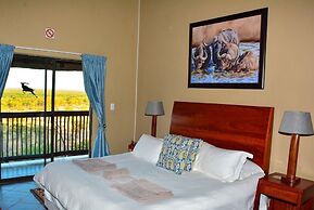 Lucca Lodge