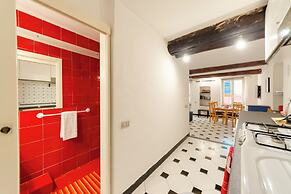Charming Flat Historic Center Camogli