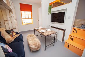 Higgihaus 26 Clare Street Aparthotel