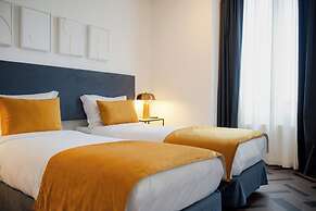 Gloria Suites Hotel by Succeed