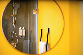 Gloria Suites Hotel by Succeed