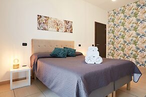 Vicky s Luxury Guesthouse by Napoliapartments