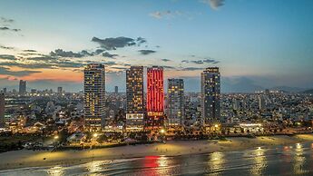 Radisson RED Danang