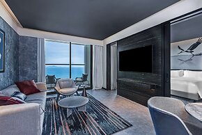 Radisson RED Danang