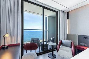 Radisson RED Danang