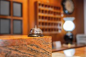Hotel Montana by Bossh