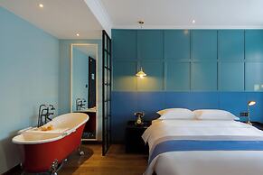 Zheda Yuanzheng Lanshe Hotel