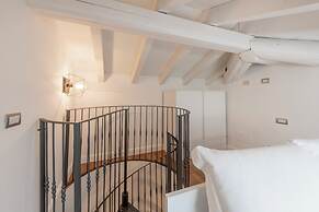 Milan Royal Suites - Brera