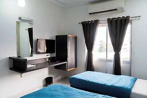 The Horizon Hotel