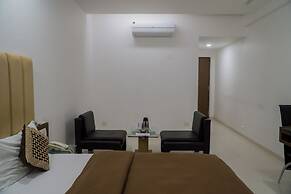 The Horizon Hotel