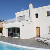 Cap Llarg 9 in Roses