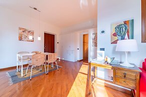 Gerbett Apartment with Terrace by Wonderful Italy