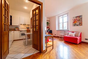 Gerbett Apartment with Terrace by Wonderful Italy
