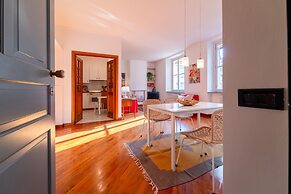 Gerbett Apartment with Terrace by Wonderful Italy
