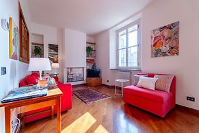 Gerbett Apartment with Terrace by Wonderful Italy