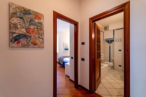 Gerbett Apartment with Terrace by Wonderful Italy