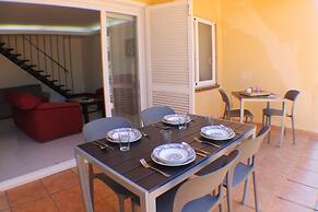 Ferran 32 in Roses With 4 Bedrooms and 2 Bathrooms