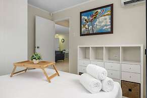 Lovely 3br2ba w Wifi Parking in Central Location
