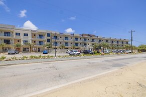 Modern NEW 2br2ba Condo w Pool Resort Amenities