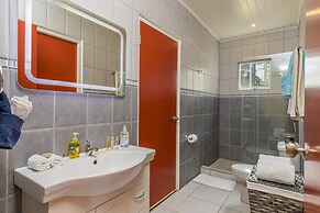 Spacious 7BR 6BA Villa 2 Pools Walktobeach