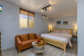 Spacious 7BR 6BA Villa 2 Pools Walktobeach