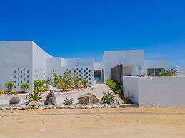 Newly Built Private Pool 3BR Parking Wi-fi