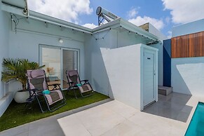 NEW Modern 3BR 3BA Private Pool Centrallylocated