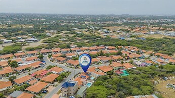 Quiet Cozy Central 2br1ba w Private Pool BBQ