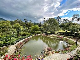 Hotel Lago Valdivia